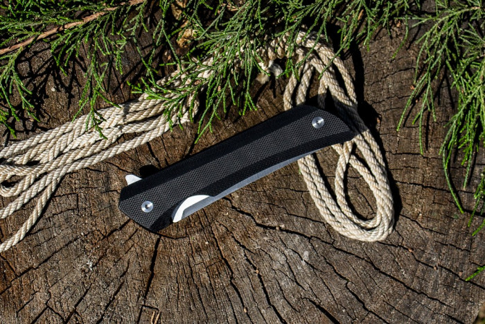 Нож Ruike Hussar Р121 (черный)  