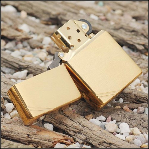 Зажигалка Zippo VINTAGE BRUSHED BRASS 240  