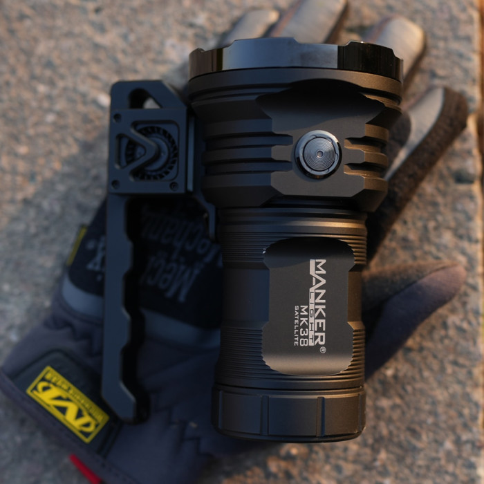 Фонарь Manker MK38 70.2 CW, черный  