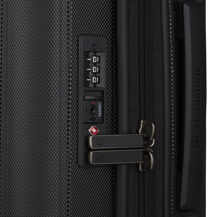 Чемодан на 4 колесах Victorinox Travel Werks Traveler 6.0 Hs/Black L Expandable 103 л (Vt609972)  