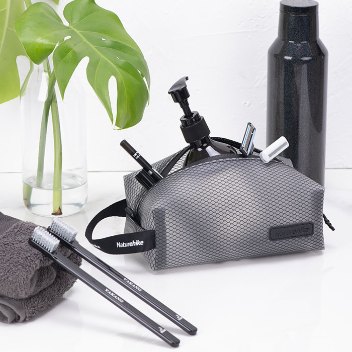 Косметичка Naturehike NH19SN010, Размер M, 1.2 л, черная  