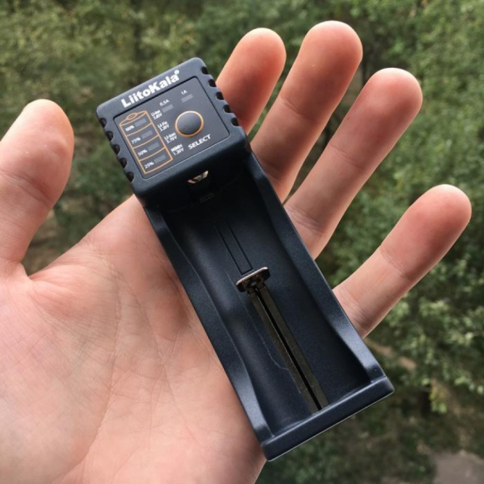 Зарядное устройство LiitoKala Lii-100  