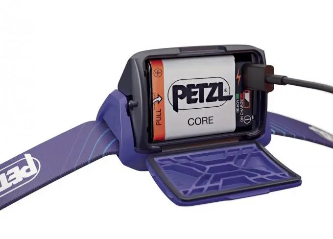 Фонарь PETZL TIKKA CORE BLUE  
