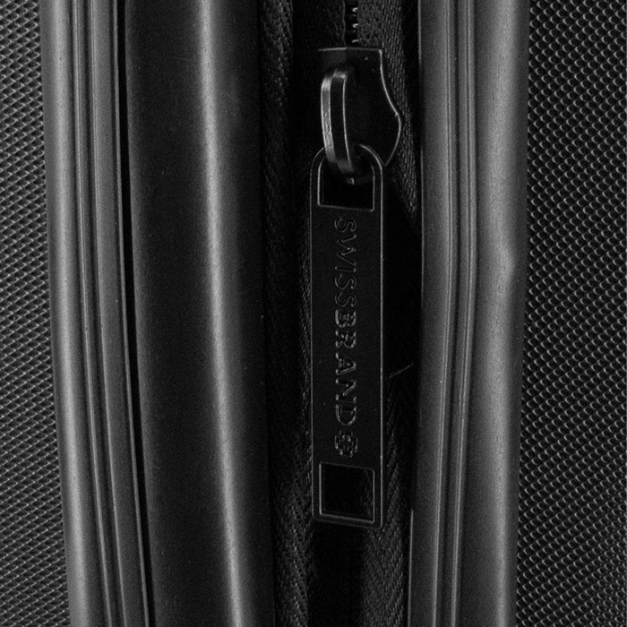 Чемодан Swissbrand Cardiff (M) Black (SWB_LHCAR001M)  