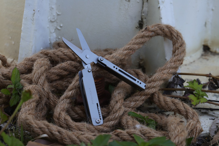 Мини мультитул-ножницы Roxon M3 со сменными битами, серый  