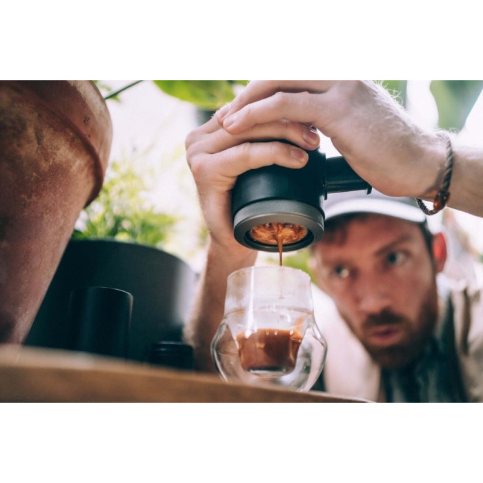 Портативная эспрессо-кофеварка Wacaco Picopresso, механическая, для молотого кофе  