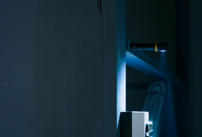 Мультифонарь Armytek Elf C2, магнитная зарядка,18650 LH351D White (холодный свет),(F05102C)  