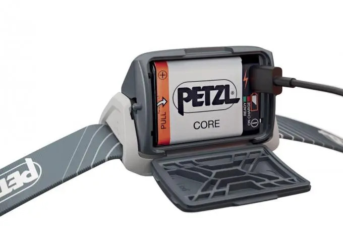 Фонарь PETZL TIKKA CORE GREY  