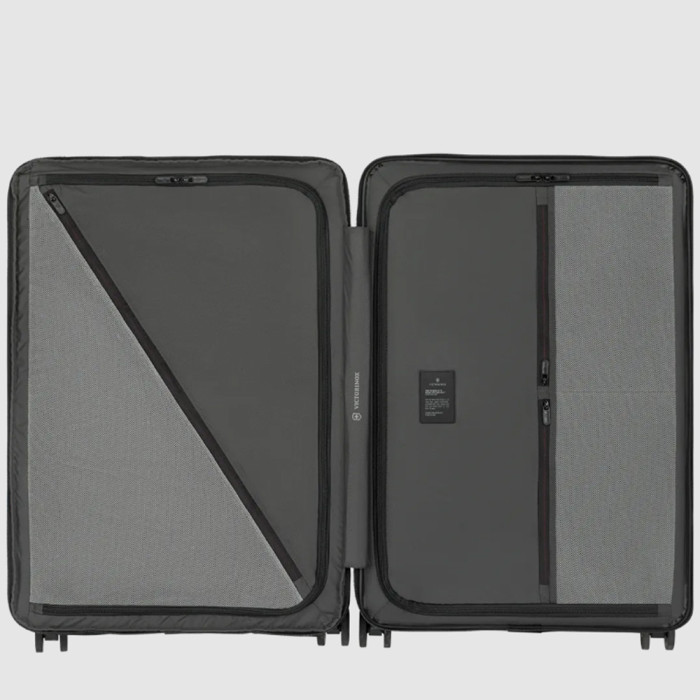 Чемодан Victorinox AIROX Advanced Black Большой  