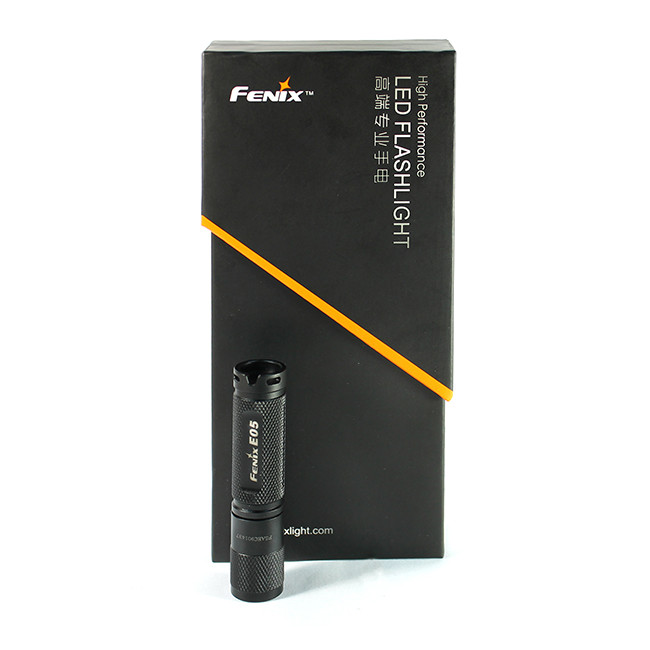 Фонарь-брелок Fenix E05 R2 черный в подарочной упаковке, 85 лм.  
