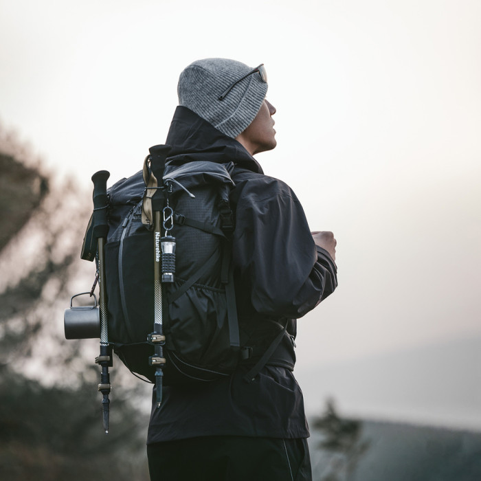 Рюкзак туристический Naturehike Helium CNK2300016, 30+5 л, черный  