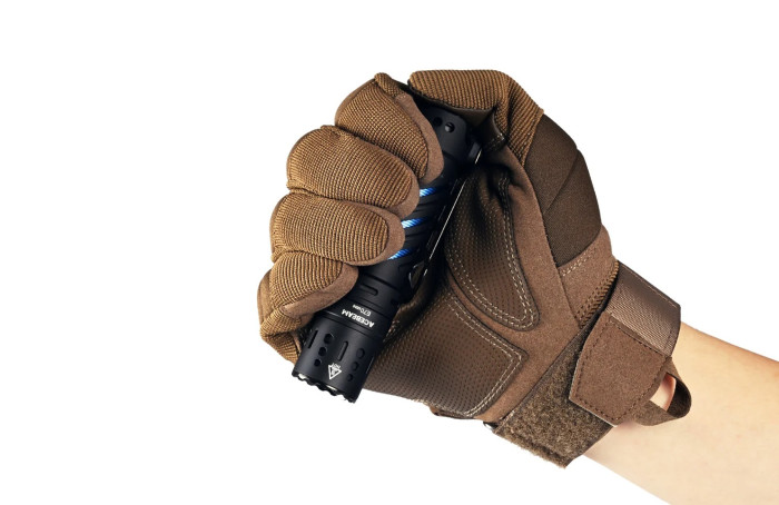 Фонарь ручной AceBeam E70 MINI-AL, черный  