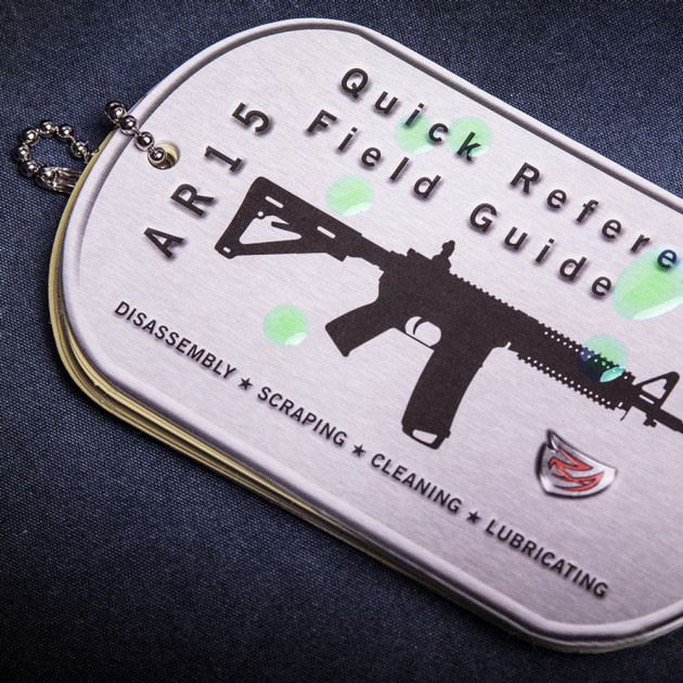 Брелок Real Avid AR15 Field Guide  