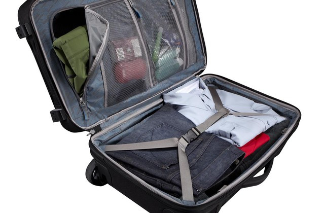 Чемодан Thule Crossover 22 Rolling Upright 45L, TCRU122  