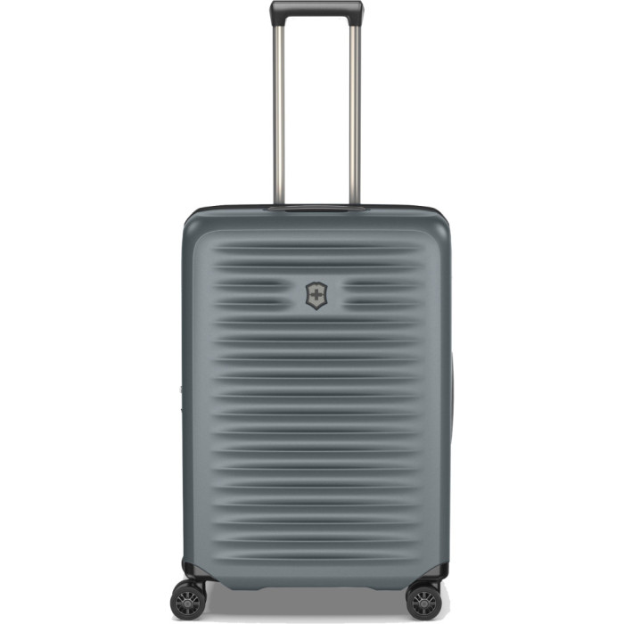 Чемодан Victorinox AIROX Advanced Storm Средний  