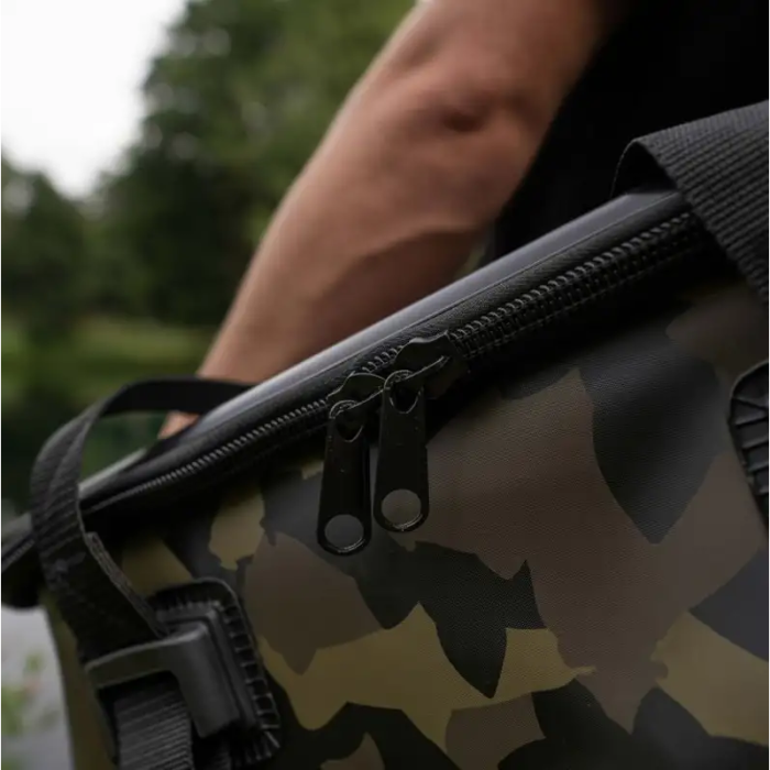 Сумка Avid Carp Stormshield Pro Carryall Standard  